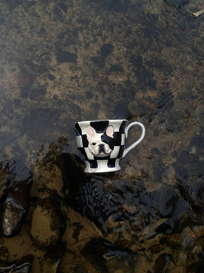 Black and White  Café Companion